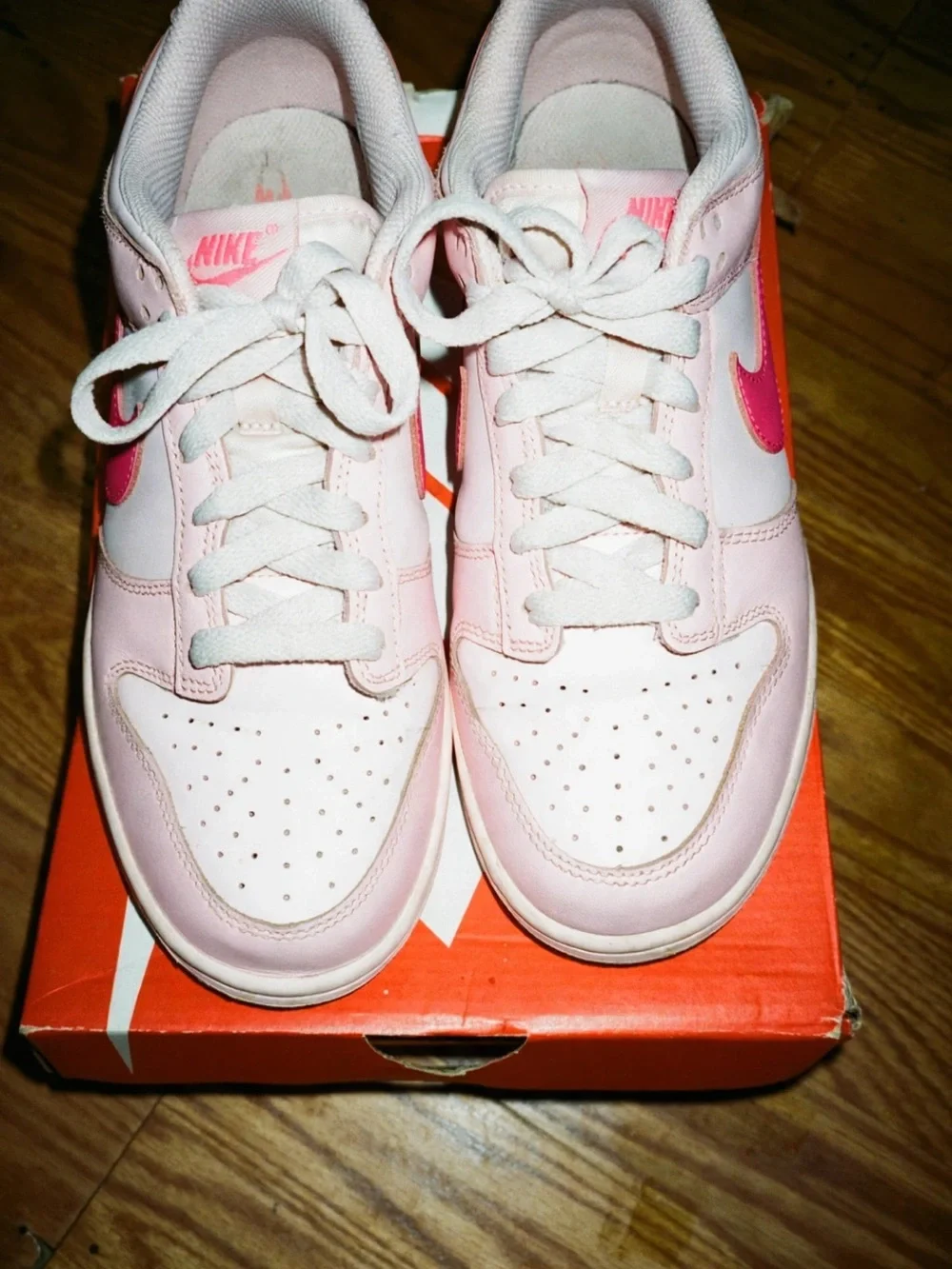 Nike Women’s Pink Low-Top Athletic Sneakers with Hot Pink Swoosh